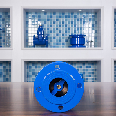 Tipo industrial del reborde de válvula de control GGG40 que silencia las pequeñas válvulas de control DN65 para el agua